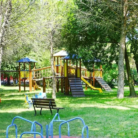 Apartment Flat With Air Conditioning In The Belvedere Complex In *